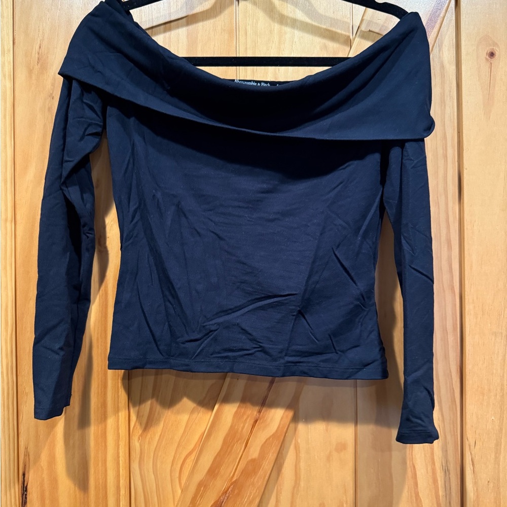 Abercrombie & Fitch Black Off-Shoulder Long Sleeve Top